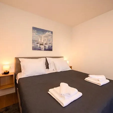 House Zvonimir Janjina