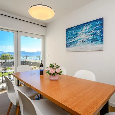 House Zvonimir Vikendica